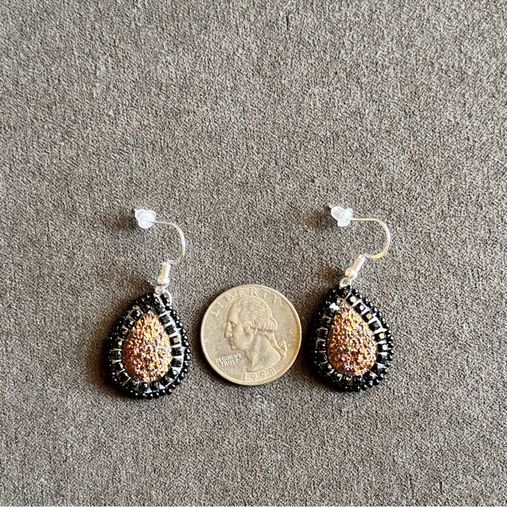 Bronze Teardrop